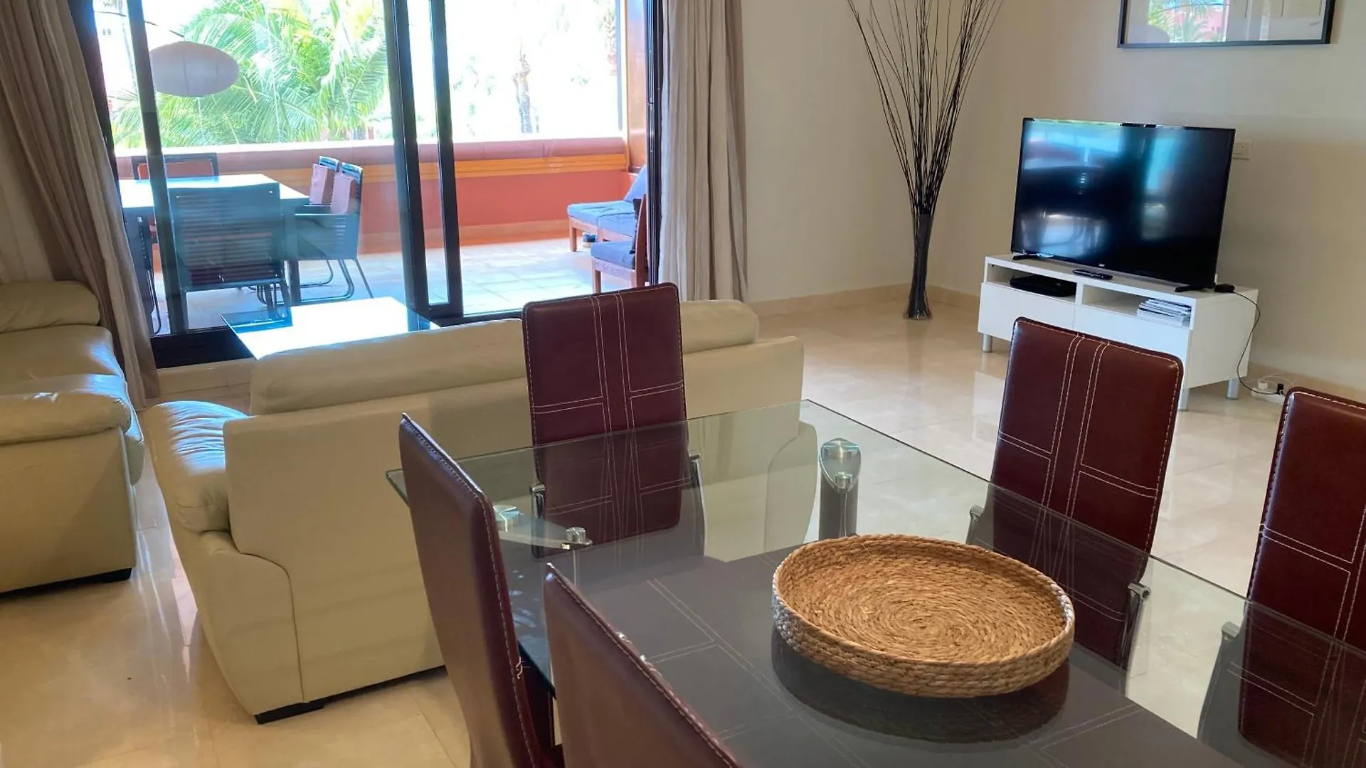 Las Salinas Estepona Apartment